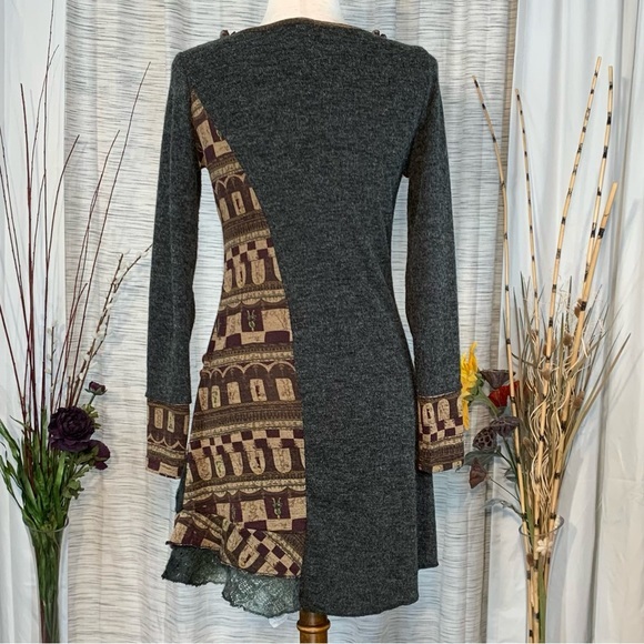 Forla Paris multicolored/multi texture long sleeve bodycon dress. - Picture 9 of 16